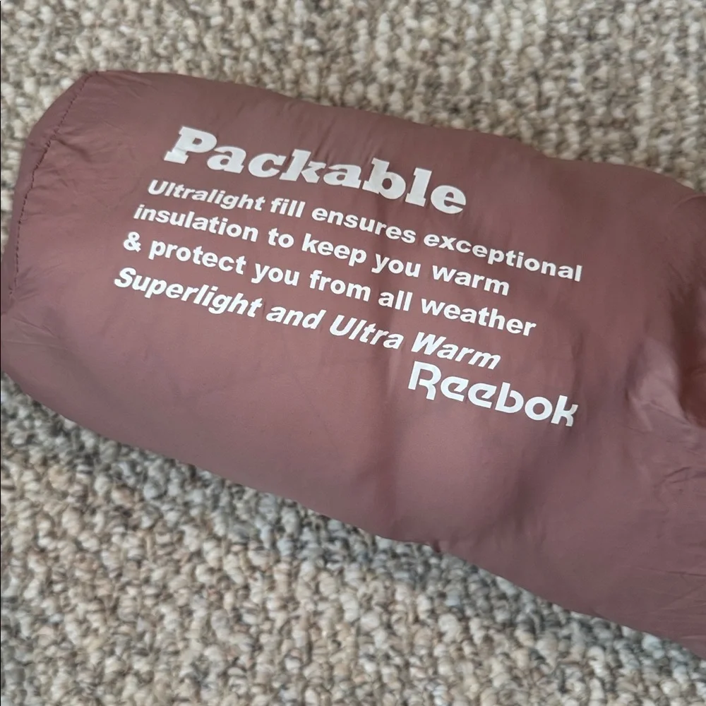 Reebok Packable Women's Pink Puffer Jacket - Picture 6 of 7